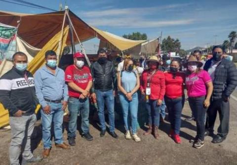 Edil de Tzompantepec se apropia de tramo federal con aval de diputado