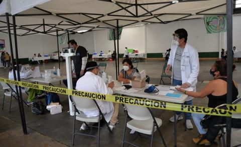 Todo un éxito la “Jornada de Vacunación” gratuita en Nanacamilpa imagen 1