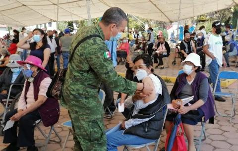 Sin contratiempos se aplica la segunda dosis en Yauhquemehcan