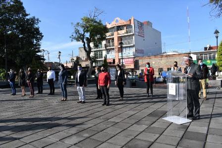Realizan guardia por 132 Aniversario del natalicio del General Domingo Arenas en Zacatelco imagen 2