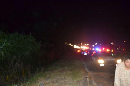 Con volcadura en autopista se cierra el 2015 imagen 3