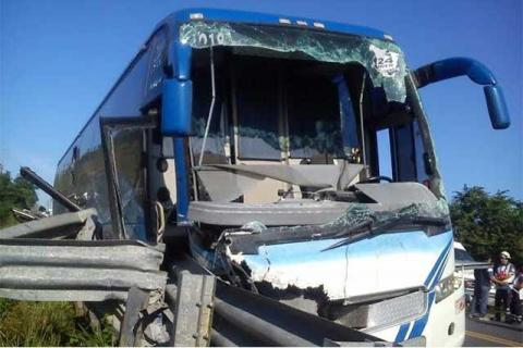 Fallecen 6 en accidente de autobús que salió de Puebla a Chiapas imagen 1