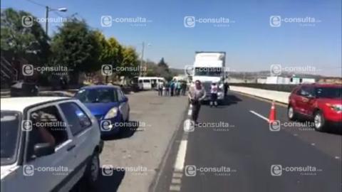 Imprudencia deja un muerto y tres lesionados en Xaltocan