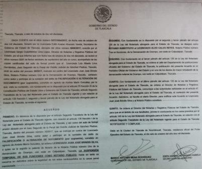 Por tiempo indefinido suspenden al notario Juan José Brindis