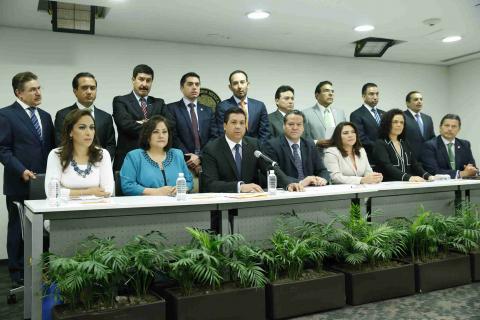 Exige Dávila que gobierno saque las manos de elecciones imagen 1