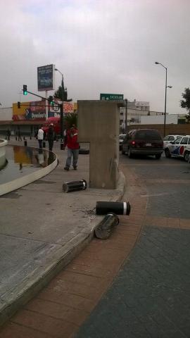 Son constantes los accidentes en la rotonda de la maquinita imagen 3
