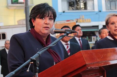 La alcaldesa capitalina Maribel Pérez resalta los valores patrios