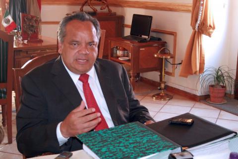 Acusan al alcalde de Huamantla de estar robando millones del Fortasec