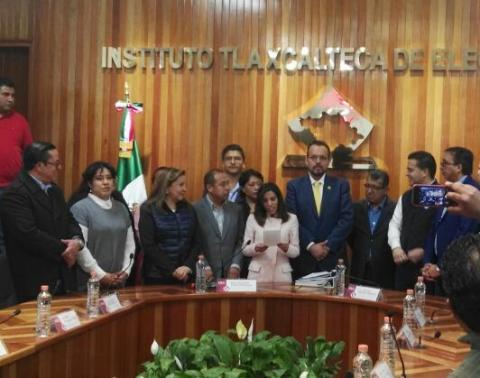 Concretan PAN, PRD y PAC para comicios de diputados locales