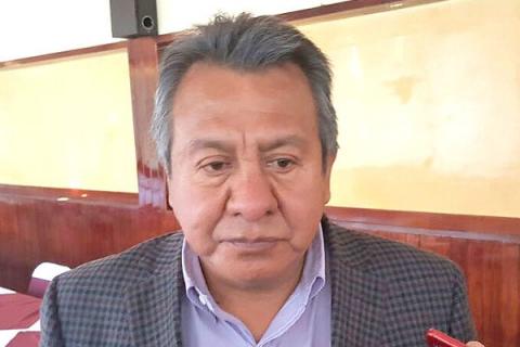 Más recursos demandan municipios, Alberto Amaro los apadrina