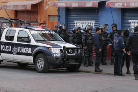 Ejecutan operativo antiambulantes en Chiautempan; no se registran broncas imagen 1