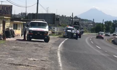 Malandros balacean a ambulancia en carretera de Tlaxcala