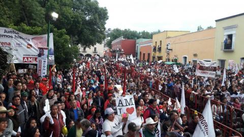 AMLO ratifica su fuerza en Tlaxcala al abarrotar el zócalo capitalino imagen 2