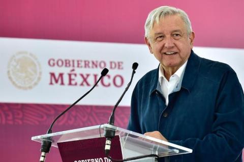 AMLO lee la cartilla a los gobernadores incluido Marco Mena
