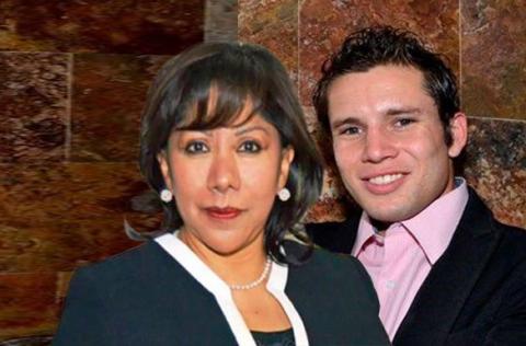 El campeón del Mundo, de peso supermosca, Roberto Cuadras, “El Príncipe”, declaró que Anabell Ávalos noqueará el próximo cinco de junio en Tlaxcala Capital. Es la Mujer más preparada y capaz para recuperar la Grandeza de Tlaxcala.