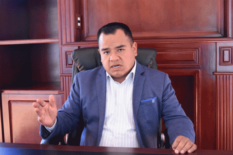 Junta sus canicas y abandona a Margarita Zavala