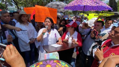 Ante el desinterés del gobierno estatal, se manifiestan miles de trabajadores de la salud imagen 1