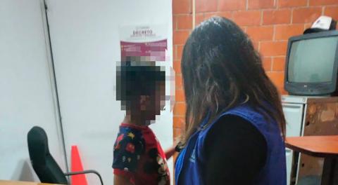 DIF de Apizaco resguarda a menor de edad; madre fue detenida por robo