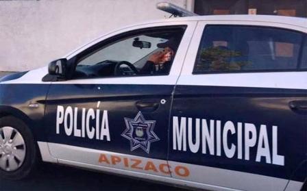Llega a la policía de Apizaco familiar del alcalde Hernández Mejía