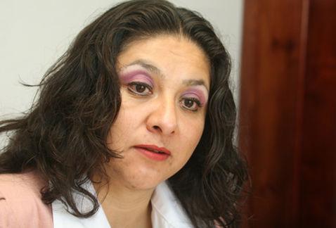 Designa Procuradora a policía golpeador como presidente del Consejo de Honor y Justicia
