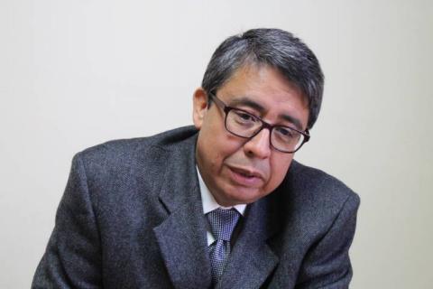 Diputados insisten en descalificar a ex magistrado Bernal