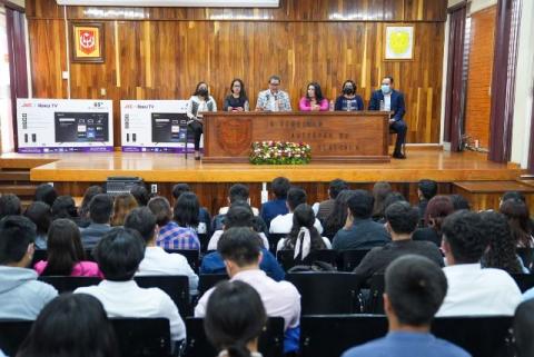 Apoya ARO modernización de Facultad de Ciencias Económico Administrativas