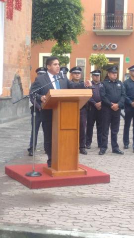 Encabeza VHR arrío de bandera en capital del Estado imagen 3
