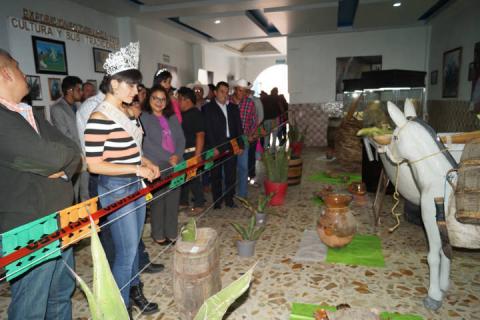 En el marco de la Feria de Todos fue inaugurado el pabellón del pulque y el artesanal imagen 1
