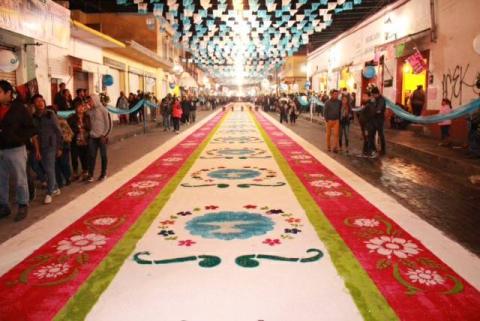 Con nuevos bríos celebró Huamantla "La Noche que Nadie Duerme" imagen 5