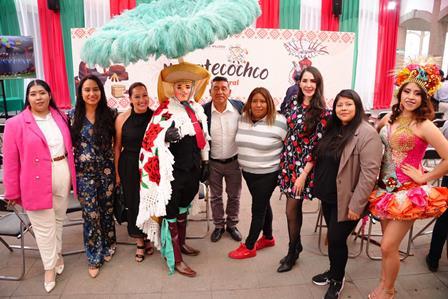 Presentan “Los sabores de Mazatecochco” en el Patio Vitral del Congreso
