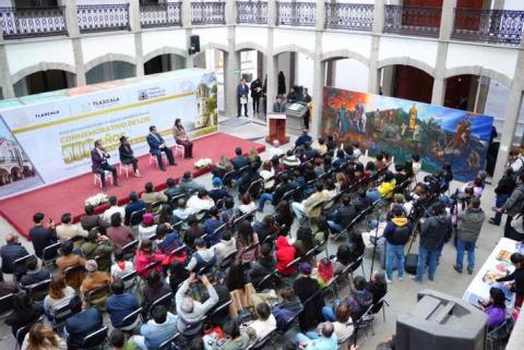 Presentan en Congreso el mural conmemorativo “500 años de la fundación de la Ciudad de Tlaxcala” imagen 3