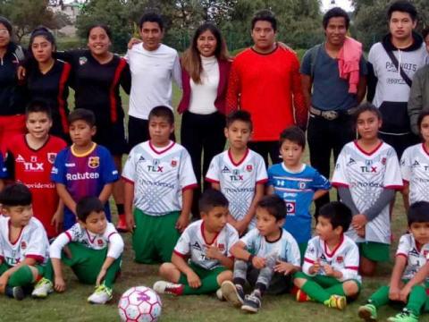 Con más deportivos evitamos que los jóvenes caigan en las drogas: María Félix imagen 3