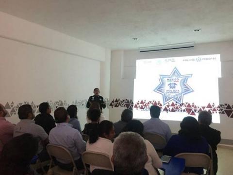 Imparte IMM Apetatitlán plática de prevención contra la trata de personas imagen 3
