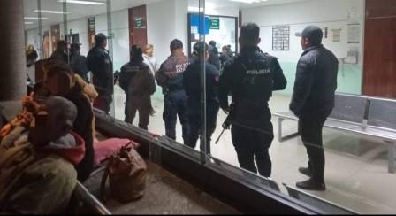 Claman justicia por bebé fallecida en hospital de Tzompantepec