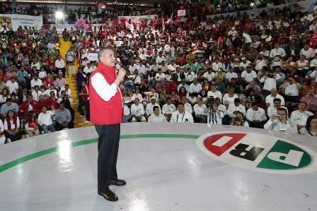 Fama pública y encuestas clave para elegir candidato del PRI al gobierno