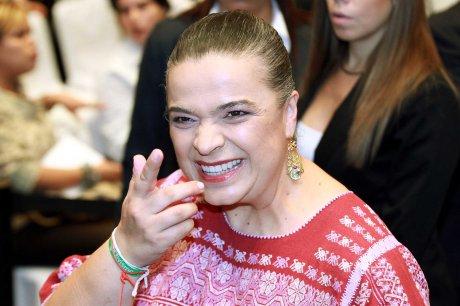 Dicen que Beatriz Paredes anda tras candidatura al Senado