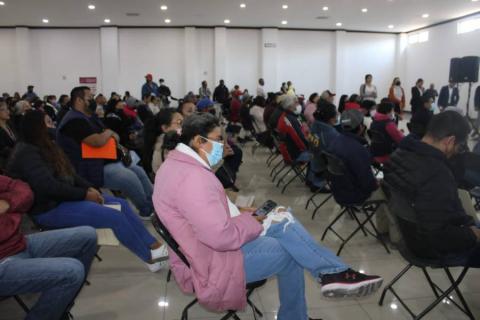 Entrega Bienestar Federal tarjetas para programas de apoyo a Personas Adultas Mayores