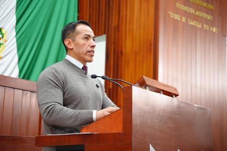 Presenta Bladimir Zainos exhorto para cumplimiento de la Ley Municipal