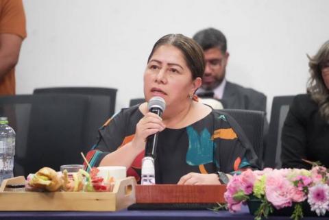 Anuncia Blanca Águila que en Zacatelco ya están disponibles 8 hectáreas para construir hospital del IMSS