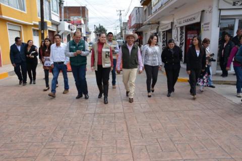 Alcalde mejora la imagen urbana de la Avenida Libertad de la Secc. 1ra imagen 1