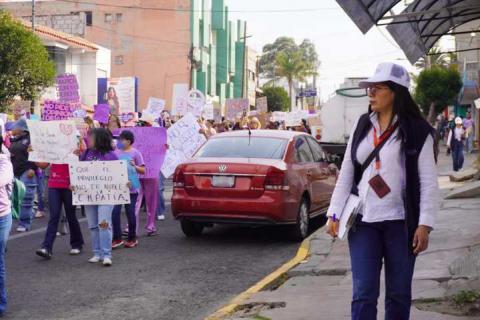 La CEDH observó actuación de autoridades durante la marcha del 8M imagen 11