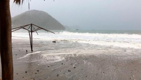 Esta tarde la tormenta tropical Bud se ubicó a 240 km al este-noreste de Isla Socorro, Colima