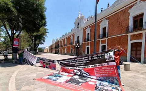 Crece inconformidad del magisterio en Tlaxcala; denuncian acoso laboral y abandono sindical