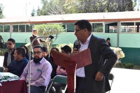 Hacen entrega de uniformes escolares en Secundaria Juan Cuamatziz en Teolocholco imagen 28
