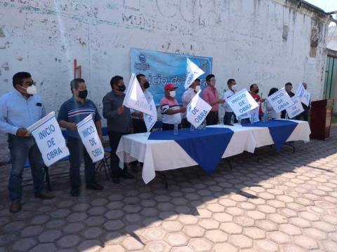 En Tepetitla, dan banderazo de inicio para la construcción de cancha de usos múltiples y techumbre imagen 1
