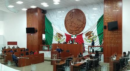 Diputados cumplen y regresan el voto a los presidentes de comunidad