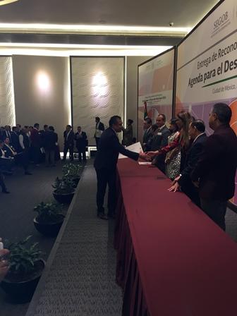 Recibe alcalde de Chiautempan reconocimiento del INAFED imagen 3