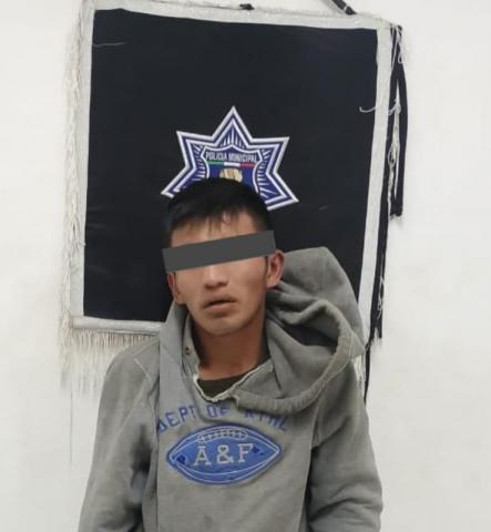 Detienen en Tetla a presuntos ladrones cuando intentaban asaltar una tienda imagen 1