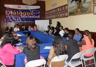 Se capacitan en Calpulalpan funcionarios en elaboración de diagnósticos imagen 1
