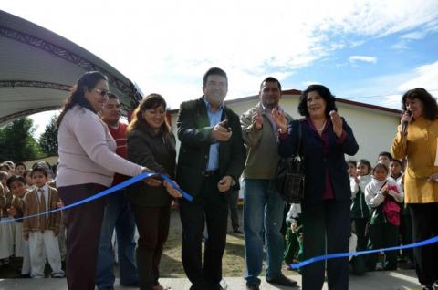 Reconoce Escobar Jardínez trabajo de las instituciones educativas públicas imagen 3